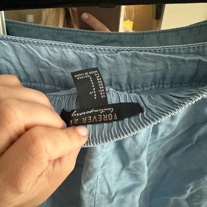 4/$20 forever 21 light jean shorts sz small